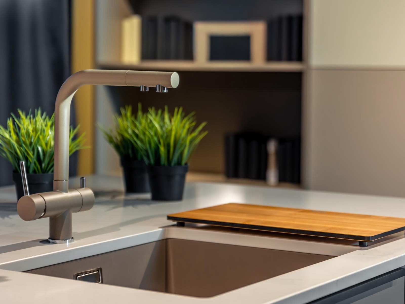 Faucet installation in Los Angeles by A+ Electric & Plumbing, a licensed plumber.